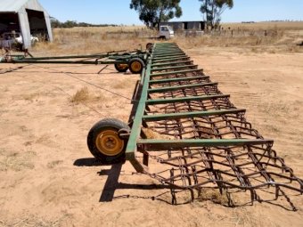 Horwood Bagshaw 18 Leaf Harrows