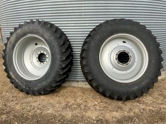 WANTED 520/85R 42 Rims and Tyres
