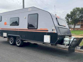 2013 Nova Terra Sportz Caravan