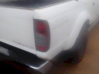 2013 Nissan STR 2.5 Ute