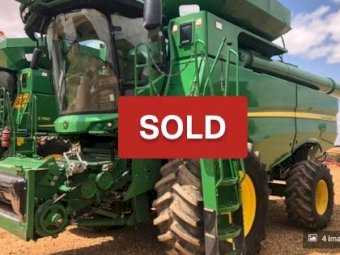 2012 John Deere S670 Header