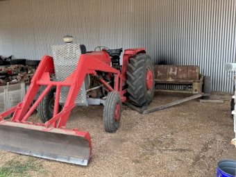 Massey Ferguson  165 with FEL and Push Blade