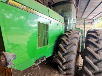 1994 John Deere 8770 Tractor