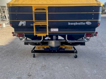 2017 Bogballe M2D Spreader
