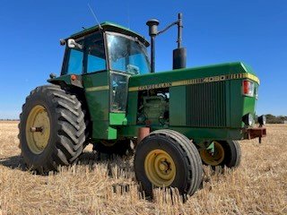 4090 Chamberlain Tractor