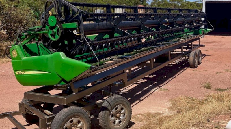 WANTED John Deere 936D Header Front or Similar