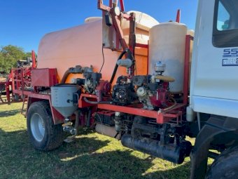 Isuzu FSS 550 4x4 truck with 30 mt boom and 5000 lt Tank