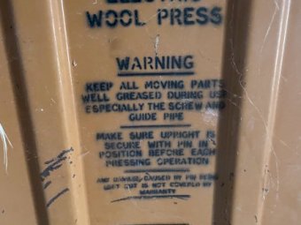SUNBEAM ELECTRIC WOOL PRESS