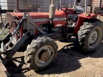 Massey Ferguson 154-4 Tractor with push blade