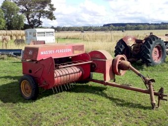 Massey Ferguson 503 Small Square Baller