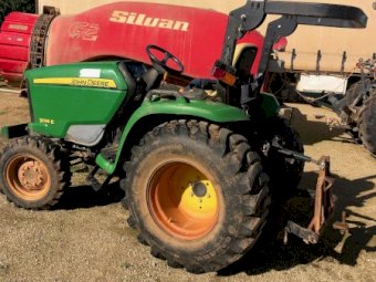 2014 John Deere 3036E Tractor