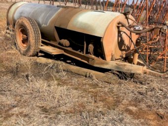 Under Auction - (A223) 2000Ltr Orchard Sprayer 