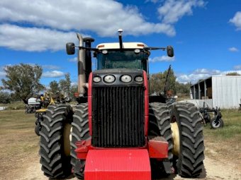 Under Auction - 2009 Versatile 375 Tractor with Steinbauer Chip to 450 hp. 
