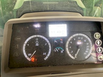 2016 John Deere 6140M Tractor Loader