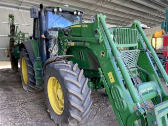 2016 John Deere 6140M Tractor Loader