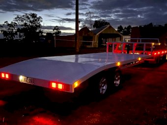 BRAND NEW Gooseneck / Car Trailer / Machinery Trailer 