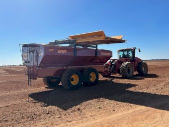 2022 Oztec 30T Long-Reach Trakliner Chaser Bin.