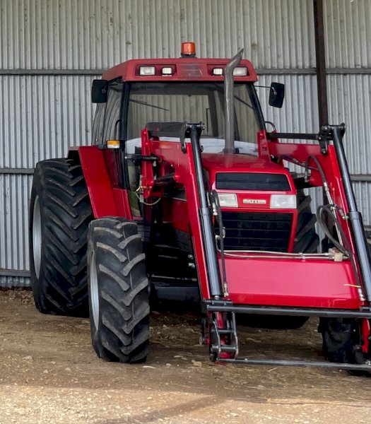 *Price drop* Case IH 5140 Tractor with FEL
