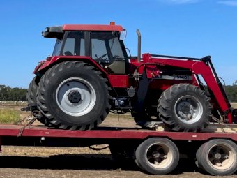 *Price drop* Case IH 5140 Tractor with FEL