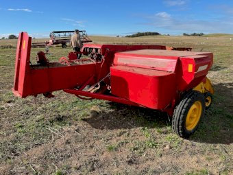 New Holland 275 Small Square Baler