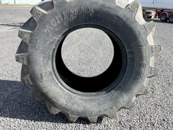 600/65R28  Agri max Rear Tyre off Case Header