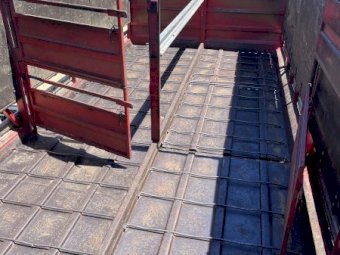 2006 Dunns B Double  Stockcrate