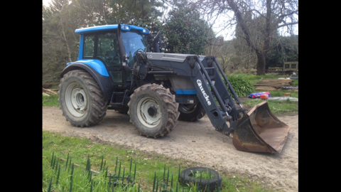 2006  M120 Valtra Tractor with FEL