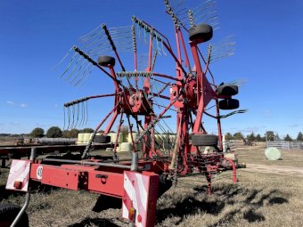 Kverneland 6961 Rake