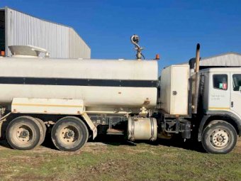 2007 Iveco Acco Water Truck