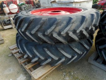Under Auction - (A225) 2 X Michelin 480/80R50 Tyres 