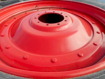 Under Auction - (A225) 2 X Michelin 480/80R50 Tyres 