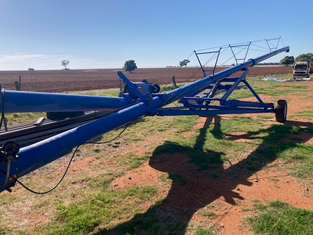 Brant 10 Inch x 70 FT Auger for Sale with a Swing away hopper attached
