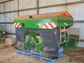 Amazone ZA-V 3200 Spreader