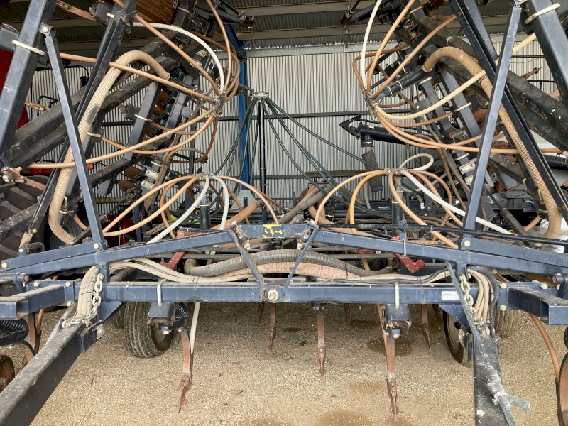 Flexicoil ST820 10m Bar with 1740 Cart