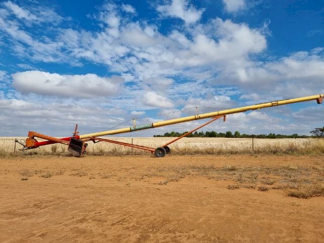 Westfield 60' by 10" auger with swingaway.