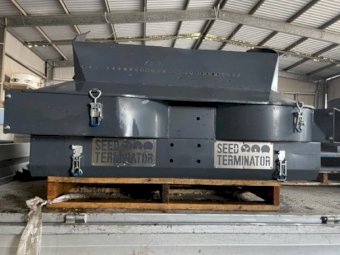 2 x Seed Terminators