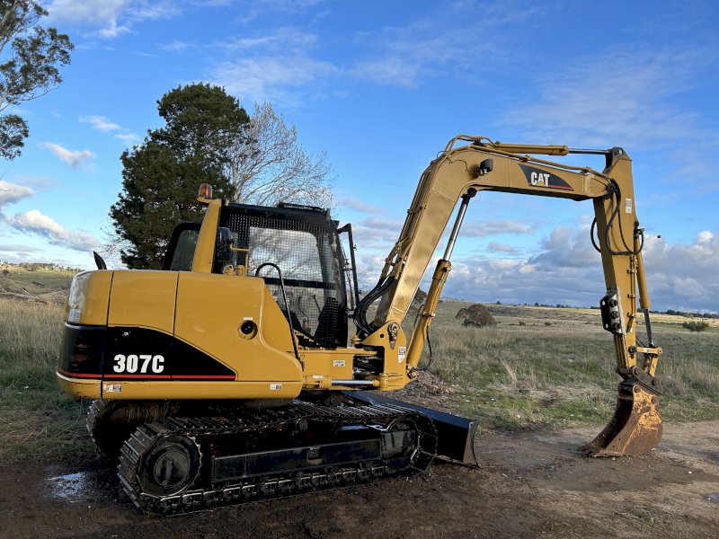 Under Auction - (A225) 2006 Caterpillar 307C Excavator 