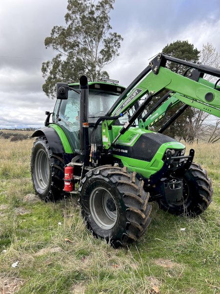 Under Auction - (A225) 2019 Deutz Fahr M600 Tractor with FEL 