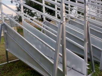 Under Auction - (A226) New Adjustable Loading Ramp 