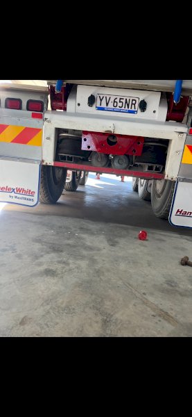 2004 Hamelex White Chassis Tipper