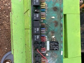 WANTED Fuse Board for a 1996 New Holland  9482 Tractor