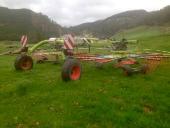 2017.  Claas 2700 twin rotar rake