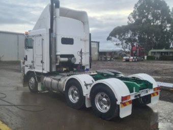 2003 Kenworth K104 Prime Mover
