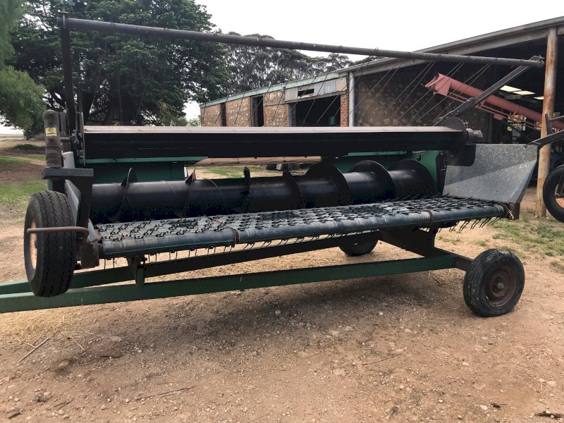 12ft Smale Pickup Front with Trailer