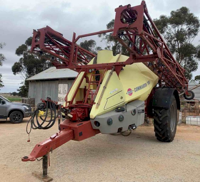 Hardi Commander 7000 Boom Spray