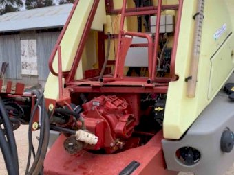 Hardi Commander 7000 Boom Spray