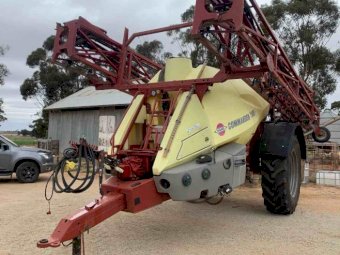 Hardi Commander 7000 Boom Spray