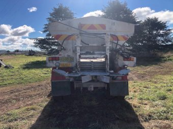 2005 MAN LE 18.280 Truck with 8MT Southern Spreader
