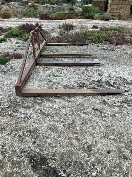 Hay/Pipe Forks