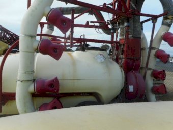 2007 Hardi 3500 Mercury Covermax Vineyard Sprayer